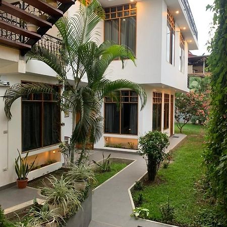 Alojamiento Familiar Custodia Tarapoto Luaran gambar